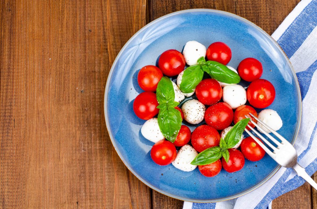 Plate with tomatoes and mozzarella